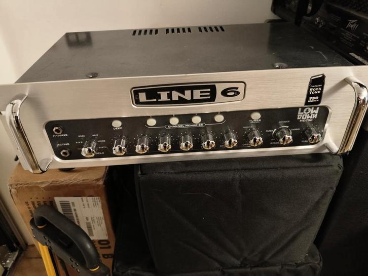 Line 6 bass amp Lowdown HD 750, Muziek en Instrumenten, Versterkers | Bas en Gitaar, Zo goed als nieuw, Basgitaar, 100 watt of meer