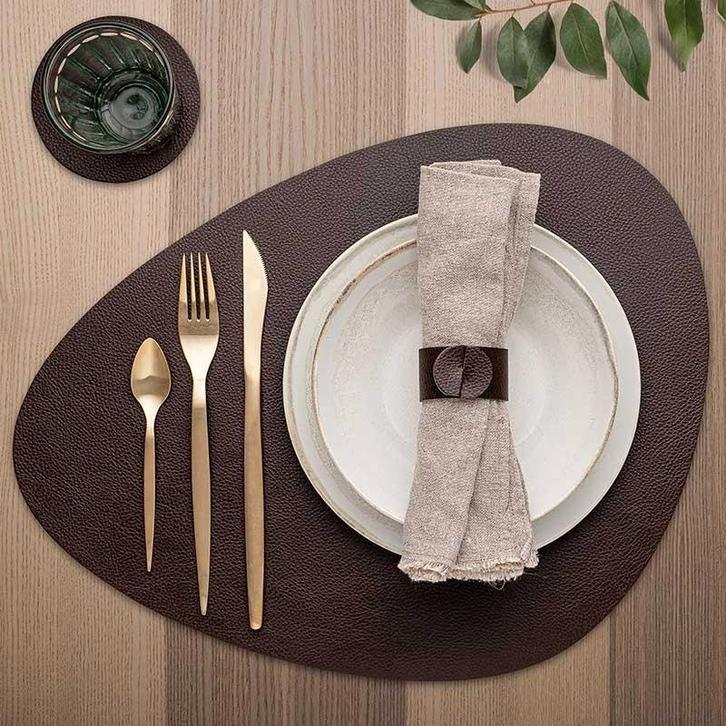 Placemat in gerecycleerd Leder, 3 kleuren 45x35cm Pebble, Maison & Meubles, Cuisine | Linge de cuisine, Neuf, Set de table, Autres couleurs