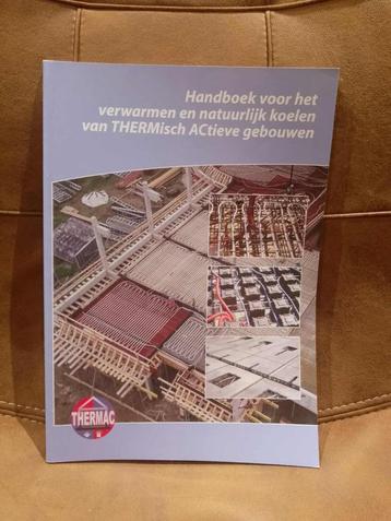 Handboek voor het verwarmen en natuurlijk koelen beschikbaar voor biedingen