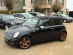 Mini Cooper Cabrio 1.6 Benzine • 2006 • 110k km • LEZ OK, Auto's, Voorwielaandrijving, 4 zetels, Zwart, 4 cilinders