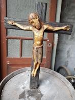 Crucifix Kruisbeeld met houten Christus figuur 19e eeuw, Antiek en Kunst, Ophalen
