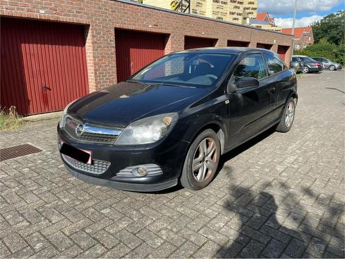 Opel Astra GTC 1.7 diesel 144 000 km, Autos, Opel, Particulier, Astra, ABS, Phares directionnels, Airbags, Air conditionné, Alarme