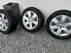 Pneus d'hiver + jantes Audi A6 225/55 R17 ajustement parfait, Autos : Pièces & Accessoires, Enlèvement, Pneus hiver, Pneus et Jantes