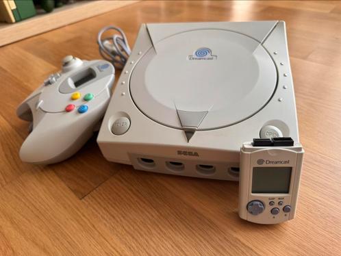 Dreamcast Japonais + va1 + manette + vmu + 6 jeux cdr, Games en Spelcomputers, Spelcomputers | Sony PlayStation 1, Zo goed als nieuw