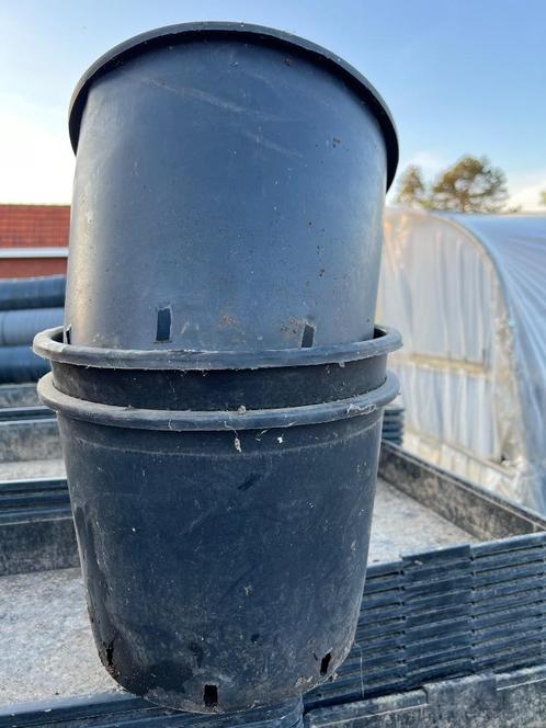Grote bloempotten extra zware plastiek 30 x 23,5cm, Tuin en Terras, Bloempotten, Zo goed als nieuw, Kunststof, Binnen, Balkon