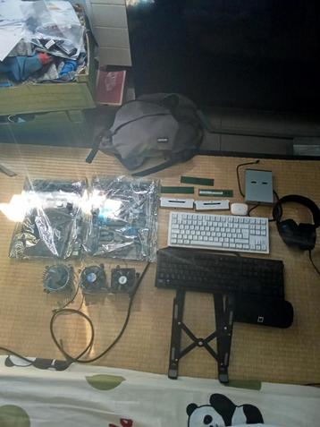 Computer parts  beschikbaar voor biedingen