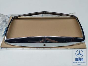 NOS chroombehuizing grille voor Mercedes-Benz W116 S-Klasse beschikbaar voor biedingen