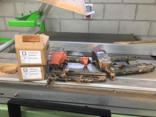 Nieten pistolen op luchtdruk KOOPJE -- OPRUIMING, Doe-het-zelf en Bouw, IJzerwaren en Bevestigingsmiddelen, Gebruikt, Ophalen