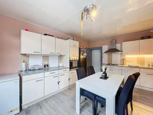 Appartement à vendre à Dinant, 3 chambres, Immo, Huizen en Appartementen te koop, Appartement