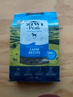 Ziwi peak lamb recipe brokjes blik honden voer tht 2025, Animaux & Accessoires, Nourriture pour Animaux, Chien, Enlèvement ou Envoi