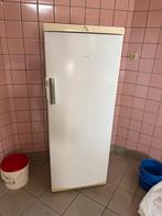 Aeg frigo te koop, Elektronische apparatuur, Koelkasten en IJskasten, Ophalen, Zo goed als nieuw