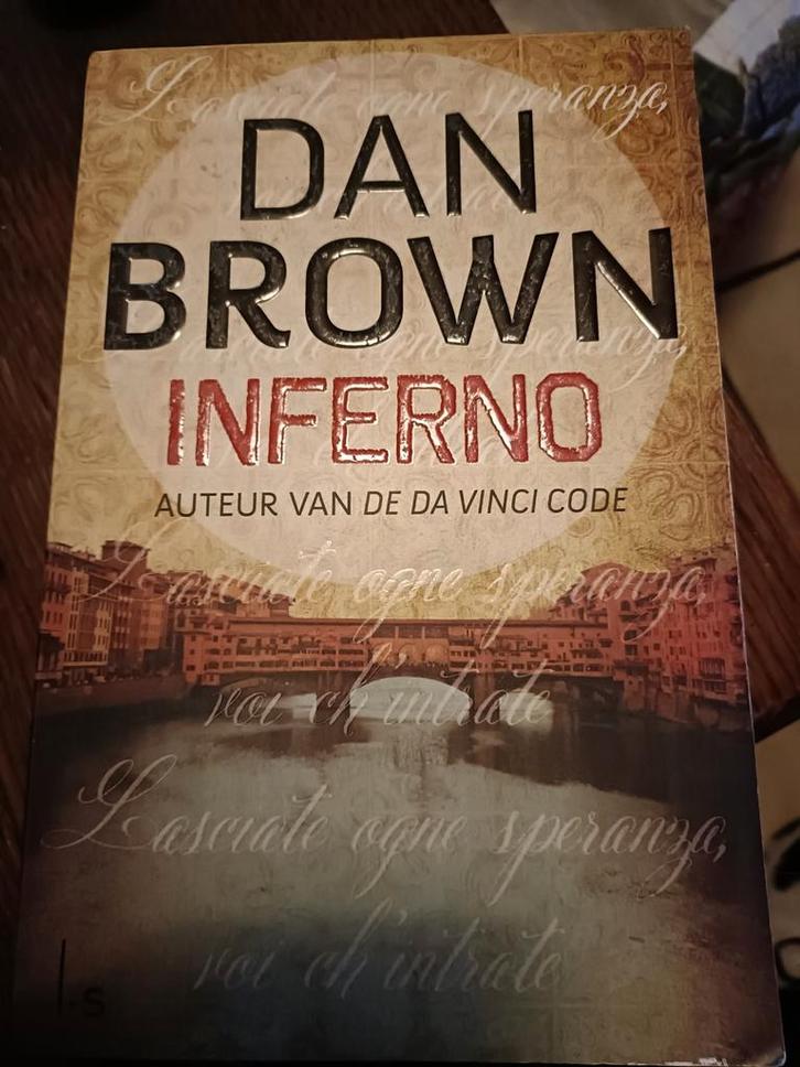 Dan Brown - Inferno, Livres, Thrillers, Comme neuf, Enlèvement ou Envoi