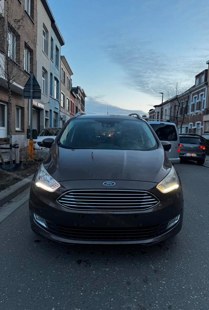 Ford Grand C-MAX, Auto's, Ford, Particulier, C-Max, Benzine, Euro 6, 5 deurs, Handgeschakeld, Bruin, Zwart, Ophalen