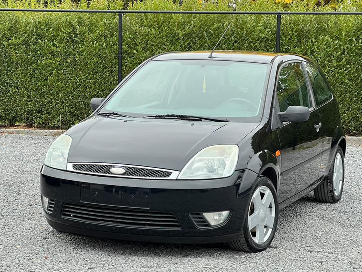 Ford fiesta 1.4Cc Benzine 80Pk 140.000km Airco, Auto's, Ford, Bedrijf, Te koop, Fiësta, Benzine, Euro 4, Berline, 3 deurs, Handgeschakeld