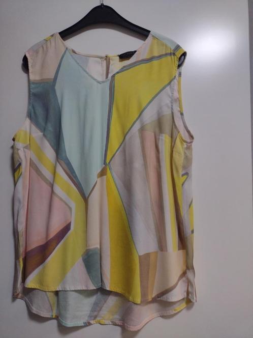Kwaliteitsvol zijden bloesje zonder mouwen. Merk GIOVANE maa, Kleding | Dames, Blouses en Tunieken, Zo goed als nieuw, Maat 46/48 (XL) of groter