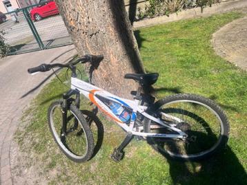 jongens mountainbike beschikbaar voor biedingen