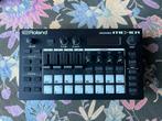 Roland MC-101 groovebox, Musique & Instruments, Enlèvement, Comme neuf, Roland