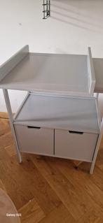 Pampertafel grijs met kastje, Ophalen, Gebruikt