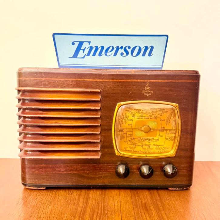 RADIO ART DECO EMERSON AA131 1937 VINTAGE BUIZENRADIO RARE, Antiek en Kunst, Antiek | Tv's en Audio, Verzenden