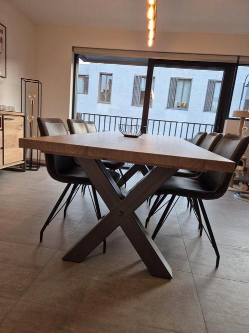 Grote eettafel, Huis en Inrichting, Tafels | Eettafels, Gebruikt, Ophalen