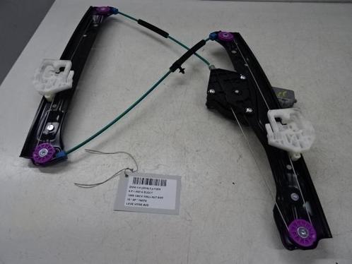 RAAMMECHANIEK RECHTS VOOR BMW 1 serie (F20) (724256211), Auto-onderdelen, Ruiten en Toebehoren, BMW, Gebruikt