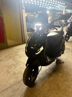 Piaggio Zip 2023 – Full option – 4.700 km, Enlèvement, Zip