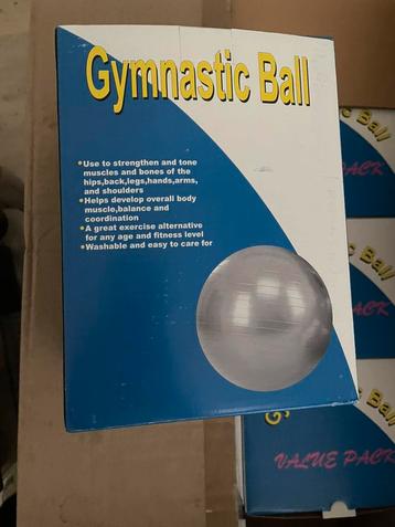 Fitness bal blauw beschikbaar voor biedingen