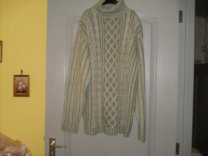 a vendre pull homme, Kleding | Heren, Truien en Vesten, Nieuw, Overige maten, Grijs, Ophalen of Verzenden