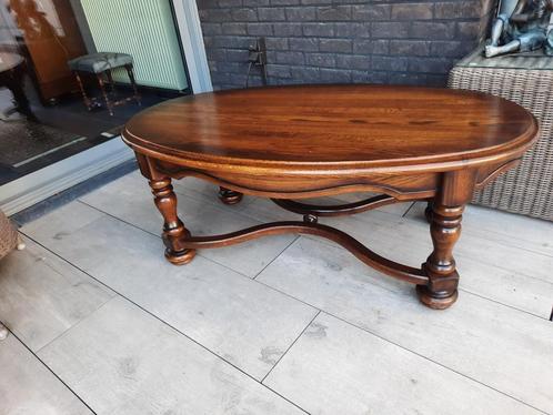 salontafel eik ovaal 130 L X 75 BR X 50H, Huis en Inrichting, Tafels | Salontafels, Zo goed als nieuw, Minder dan 50 cm, 50 tot 100 cm