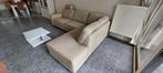 Beige leren fauteuil, Huis en Inrichting, Leer