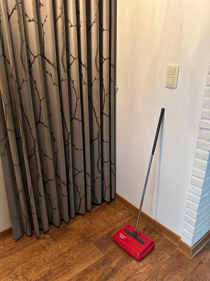 Rolveger Ewbank Handy handveger, Maison & Meubles, Produits de nettoyage, Brosse ou Balai, Enlèvement