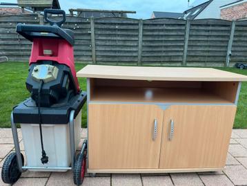 Tuinhakselaar + Tv‑meubel beschikbaar voor biedingen