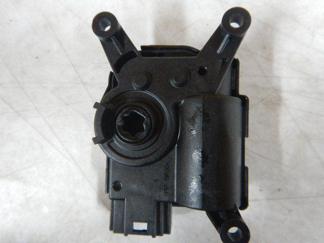 VW Tiguan 571 Kachelmotor Stelmotor 2Q0907511G, Auto-onderdelen, Airco en Verwarming, Volkswagen, Gebruikt, Ophalen of Verzenden