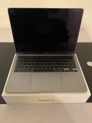 MacBook Air 13 - Apple M1 / 500 SSD