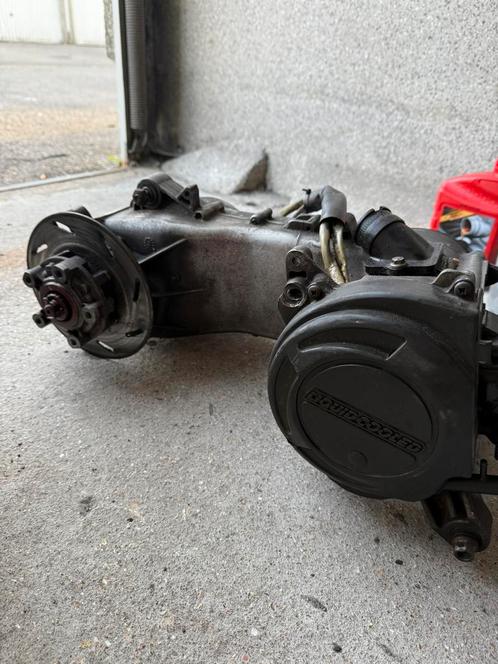 Gilera runner 50cc 2t blok LC DD, Fietsen en Brommers, Brommeronderdelen | Scooters, Gebruikt, Piaggio, Blok, Ophalen