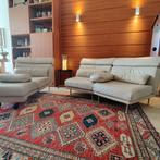 Duifgrijze Natuzzi bank van echt leer — Gemaakt in Italië, Huis en Inrichting, Ophalen, Gebruikt, Driepersoons, Leer