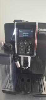 Delonghi Dinamica koffiemachine met melkfunctie en 3m garant, Elektronische apparatuur, 10 kopjes of meer, Ophalen of Verzenden