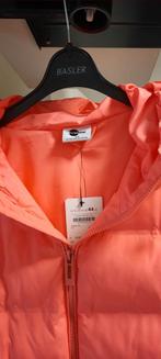 Bodywarmer halflang met kap., Kleding | Dames, Bodywarmers, Ophalen, Nieuw, Maat 46/48 (XL) of groter, Oranje