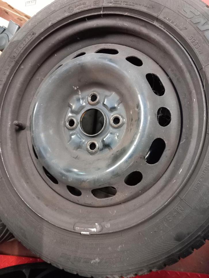 Winterwielen 185/55R15 82H, Auto-onderdelen, Banden en Velgen, Banden en Velgen, Winterbanden, 15 inch, 185 mm, Personenwagen