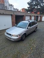 Volvo V 40 Diesel 1.9 de 2004 roule  bien 183.000km PRIX FIX, Autos, Argent ou Gris, Achat, Boîte manuelle, Noir