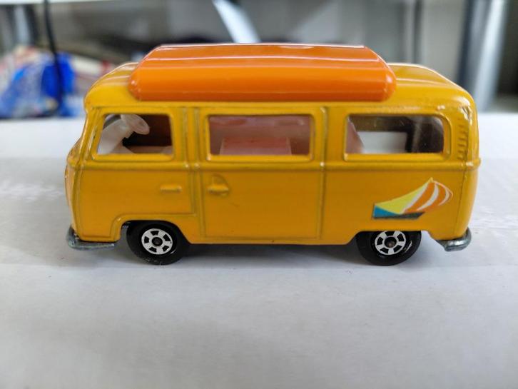 Matchbox 23e Volkswagen Camper, Hobby en Vrije tijd, Modelauto's | Overige schalen, Zo goed als nieuw, Auto, Ophalen of Verzenden