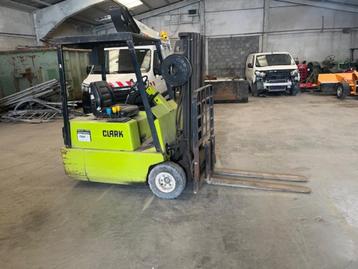 CLARK TM15 ELECTRIQUE, Articles professionnels, Électrique, Enlèvement ou Envoi, CLARK, Chariot élévateur
