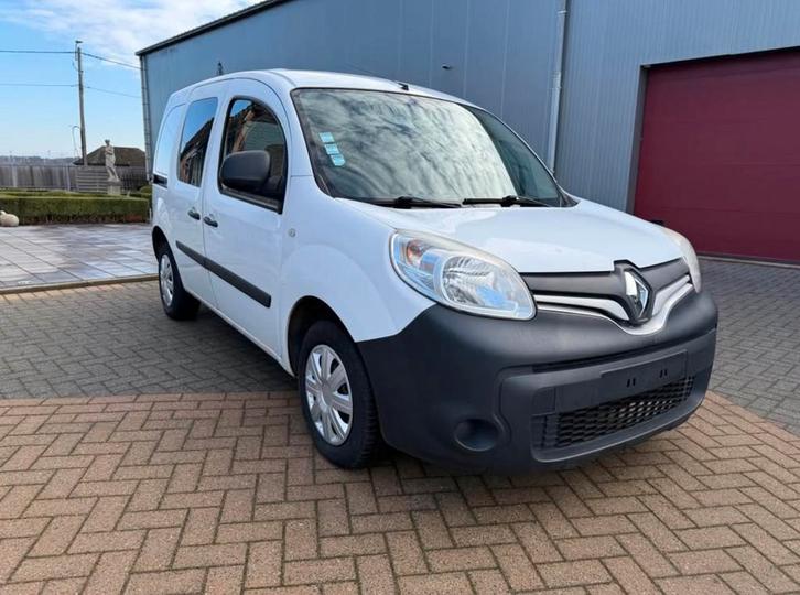 Kangoo 2014 180.000 km, Auto's, Bestelwagens en Lichte vracht, Bedrijf, Te koop, Renault, Diesel, Euro 5, 5 deurs, Handgeschakeld