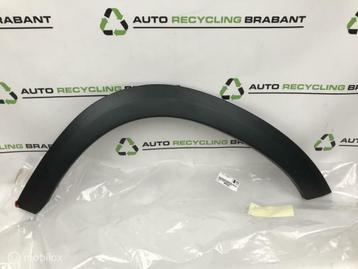 Spatbordverbreder Rechts Voor Peugeot 2008 NIEUW 98174915XT beschikbaar voor biedingen