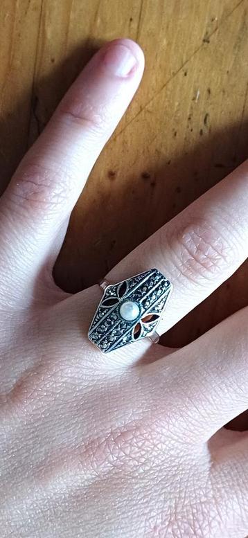 Antieke Art Deco witgouden ring, parel en steentjes beschikbaar voor biedingen