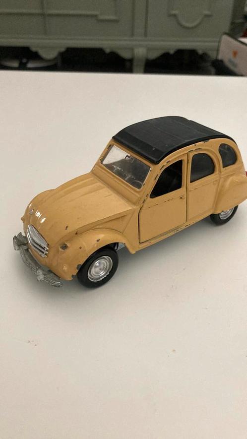 Polistil Citroën 2cv 1:25 1973, Hobby & Loisirs créatifs, Voitures miniatures | 1:24, Utilisé, Voiture, Autres marques, Enlèvement ou Envoi