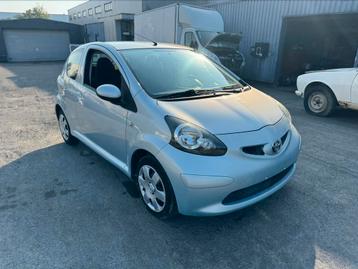 Toyota aygo 1,4 hdi 2006 230000km contrôle ok garantie 