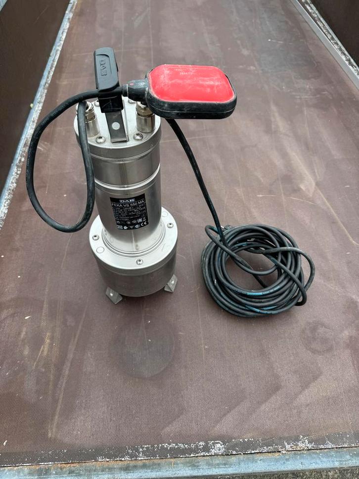 DAB Feka VS 550 M-A dompelpomp, Tuin en Terras, Waterpompen, Zo goed als nieuw, Elektrisch, Dompelpomp, Ophalen