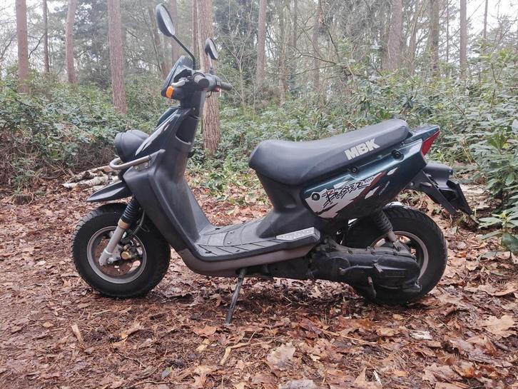 MBK Booster 100 original avec papiers moto, Motos, Motos | Marques Autre, Particulier, Scooter, jusqu'à 11 kW, 1 cylindre, Enlèvement