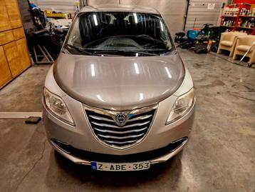 LANCIA YPSON AUTOMATIC.️BENZINE.98000KM beschikbaar voor biedingen
